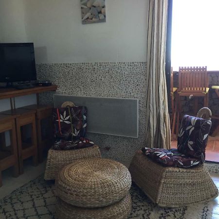 Ferienwohnung Le Baou " Les Pieds Dans L'Eau " Carqueiranne Exterior foto